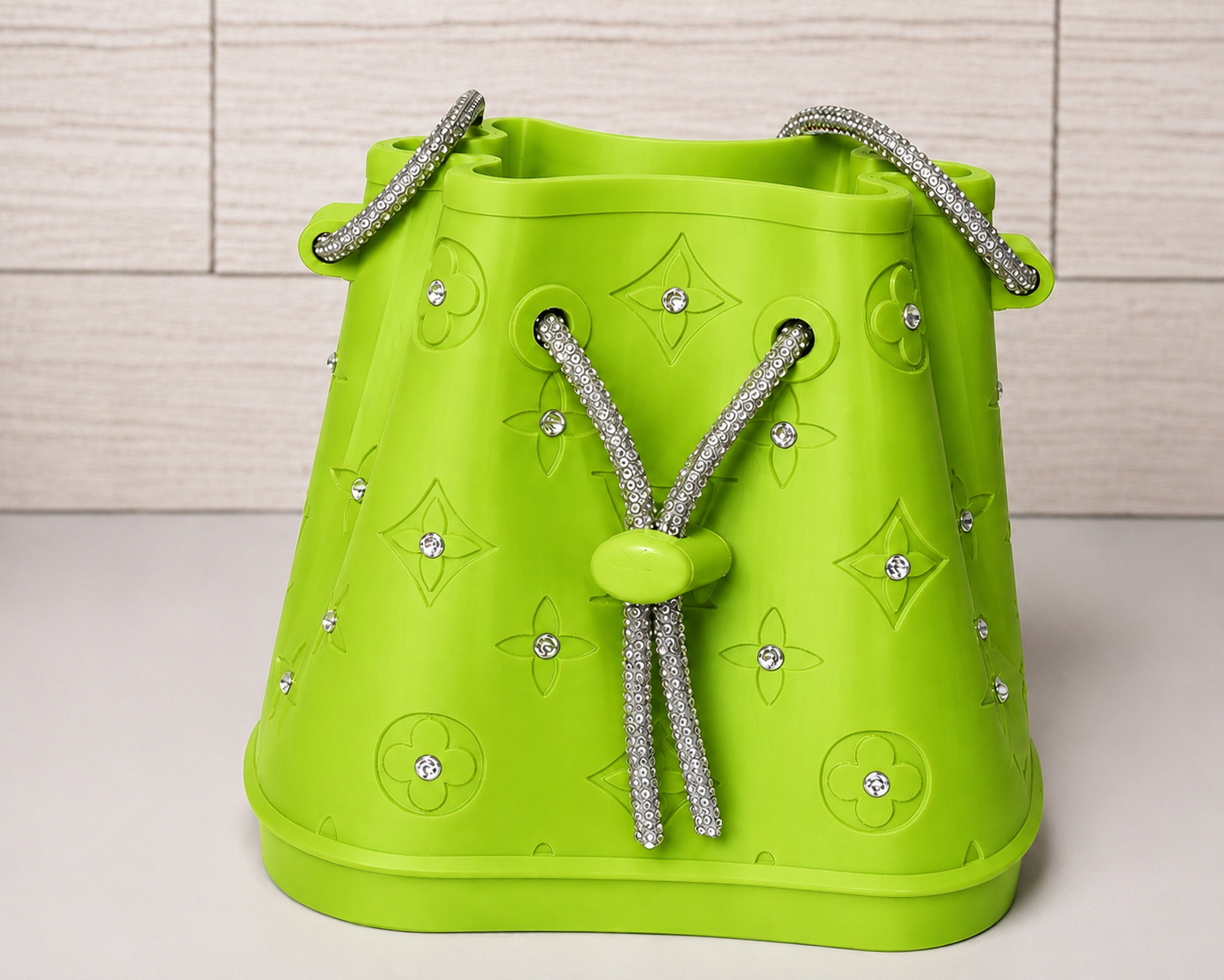 Luxe Vanity Bucket