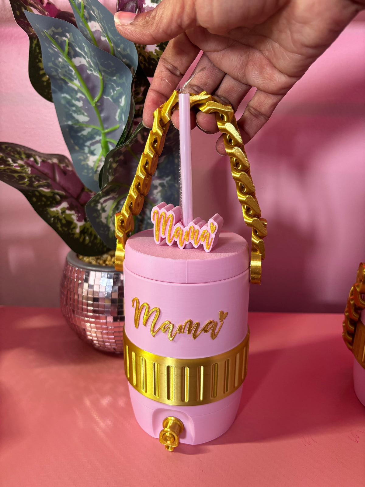 gold chain can holder set