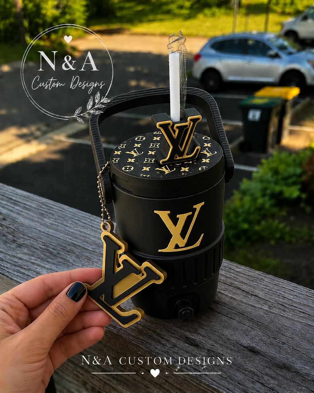 Luxe Vanity Cooler Can Holder 12 oz, 3D Printed Can Holder with Handle, Soda Can Holder